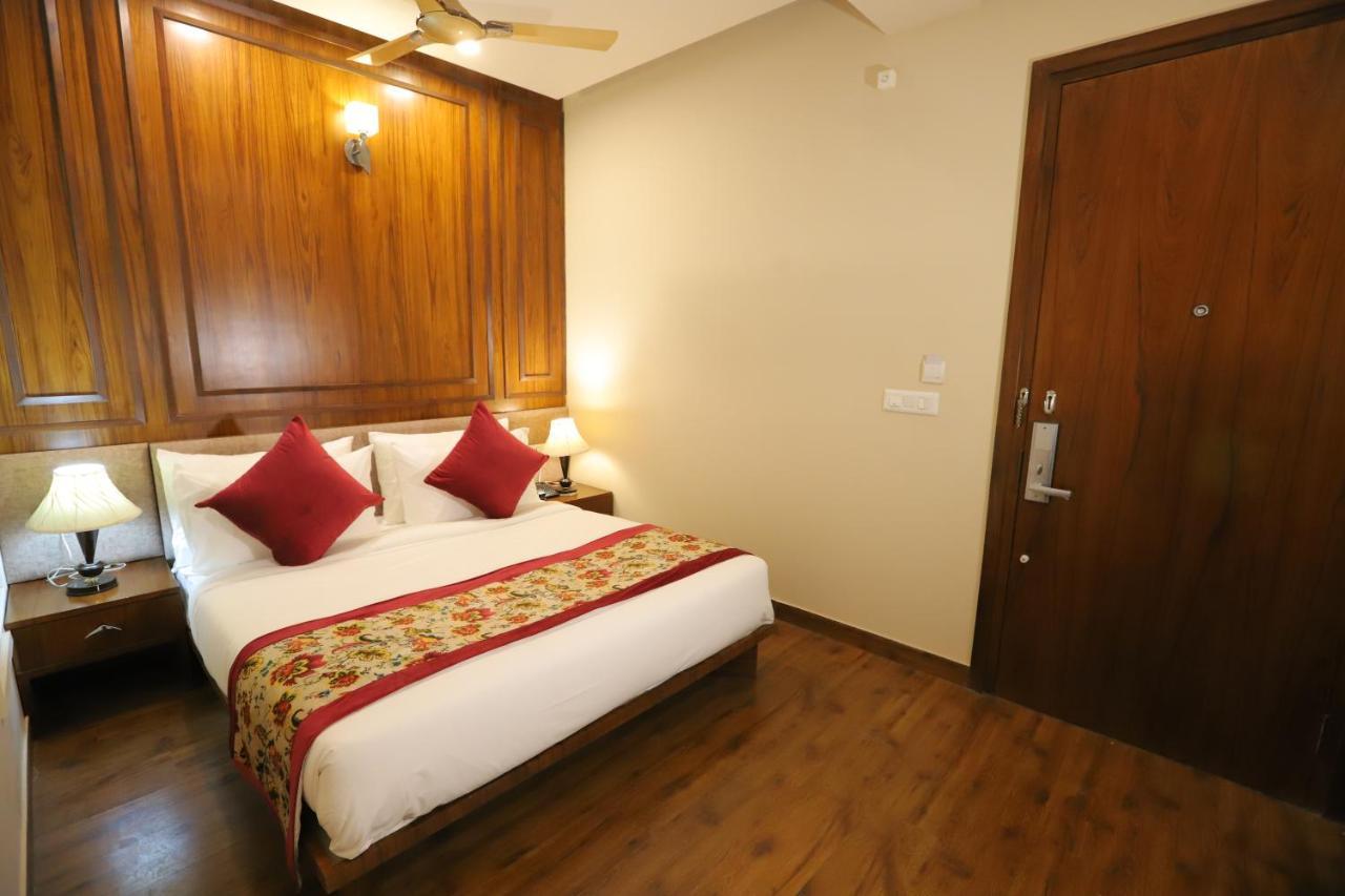 Ip Royal Hotel - New Delhi Exterior foto